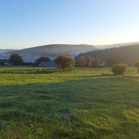 Les Monts D'Aisne Bed & Breakfast Mormont  Exterior photo